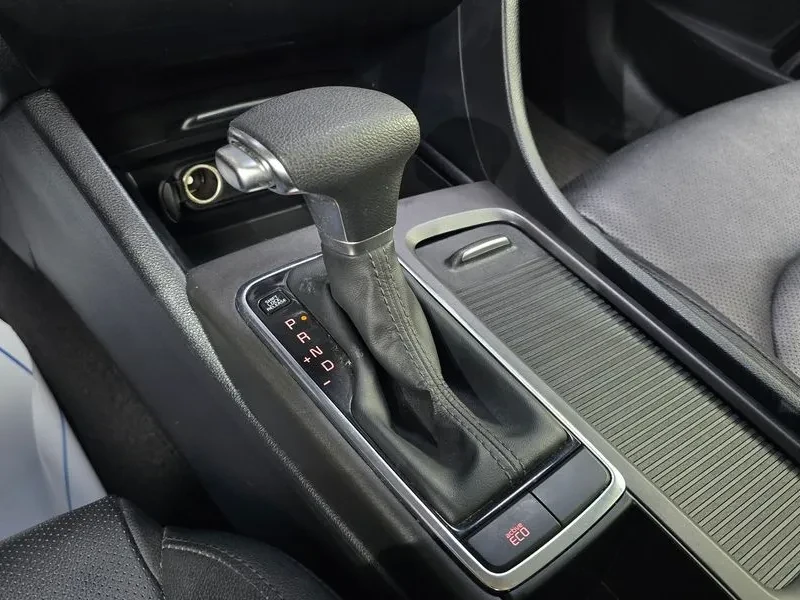 Kia K5 2.0 LPG LUXURY, снимка 9 - Автомобили и джипове - 55717737