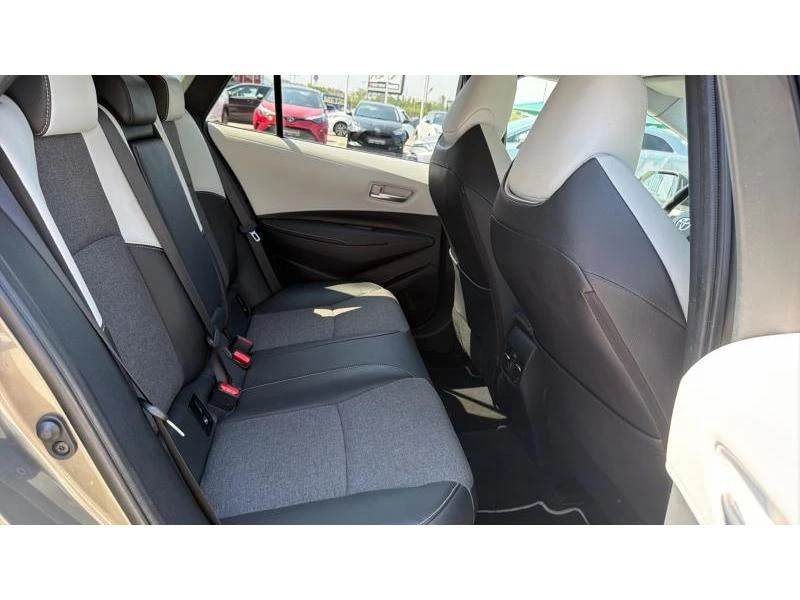 Toyota Corolla TS 2.0HSD LOUNGE, снимка 7 - Автомобили и джипове - 56112962