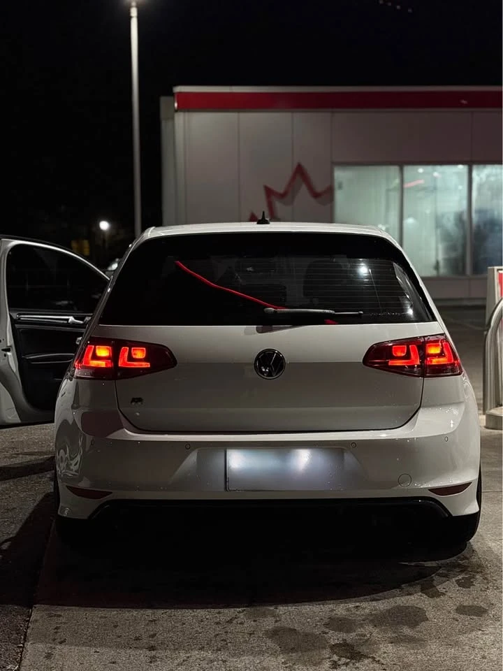 VW Golf R, Fener , Без инциденти ЦЕНА до БГ, снимка 2 - Автомобили и джипове - 56119720