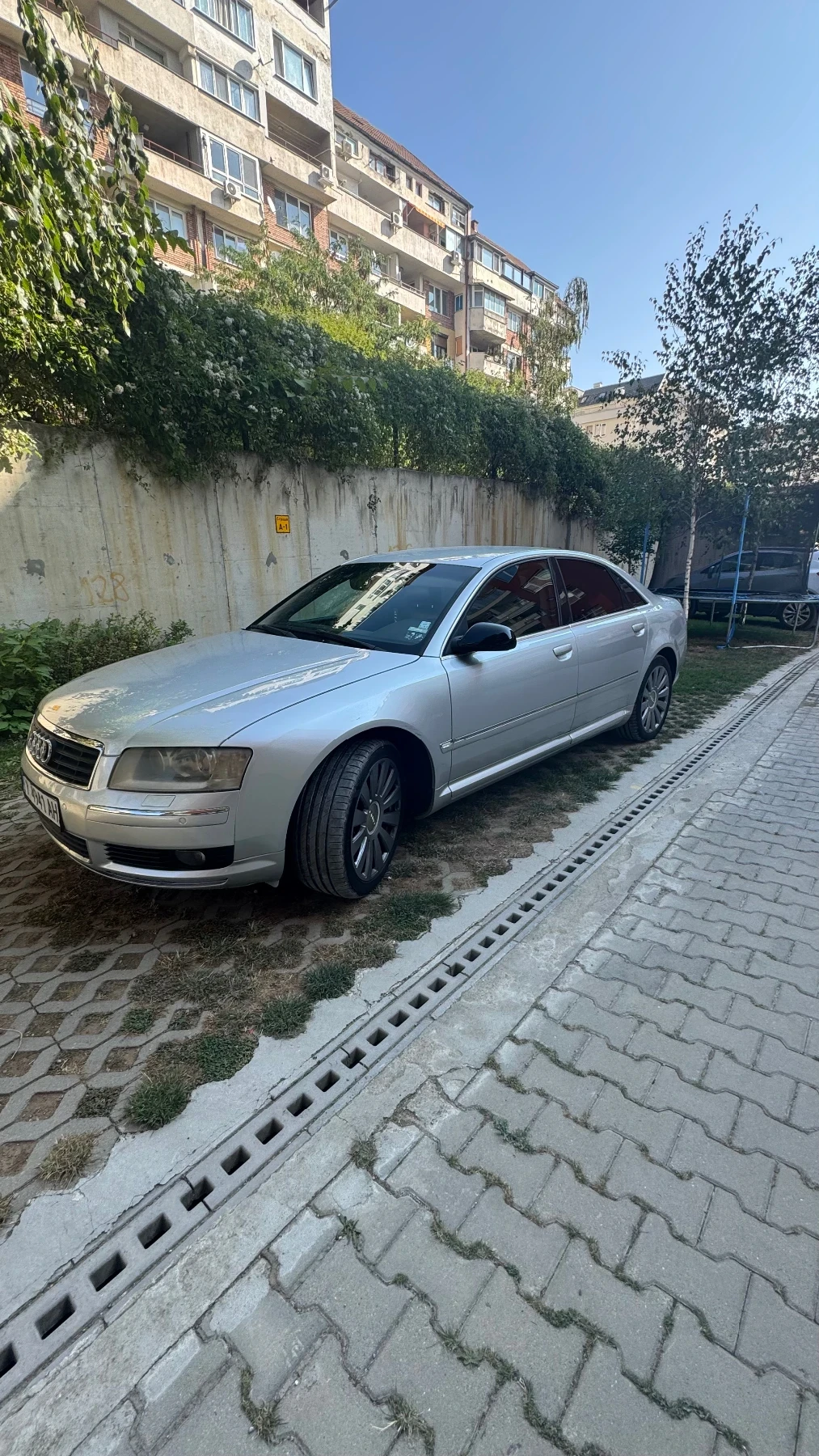 Audi A8, снимка 1
