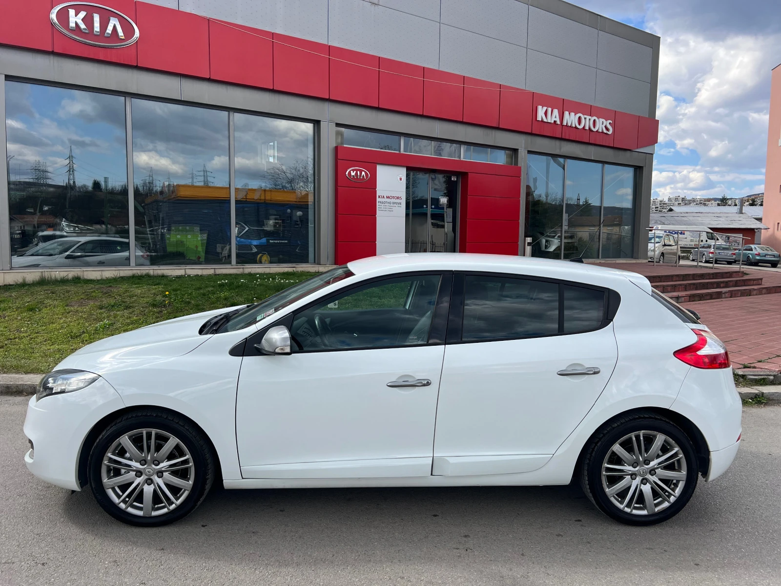 Renault Megane 1.5DCI/NAVI/GTline - изображение 4