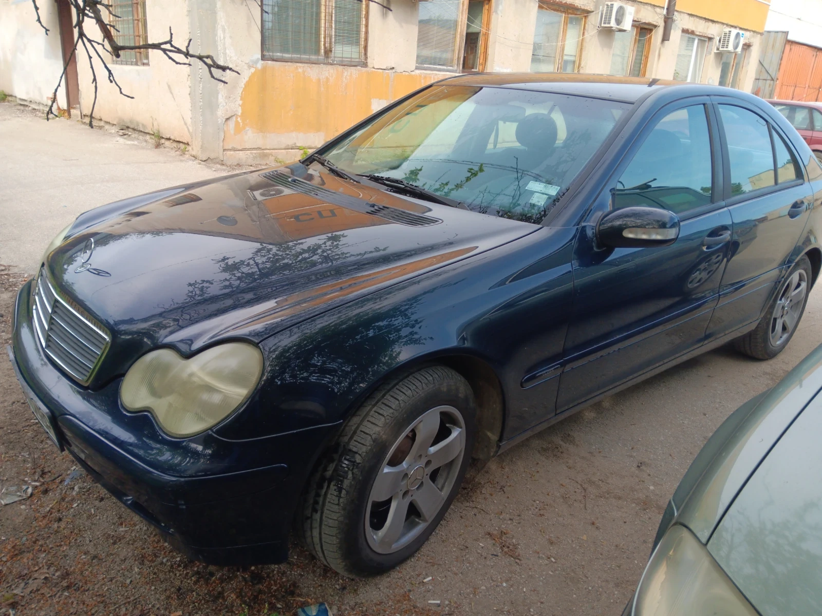Mercedes-Benz C 200  - изображение 2