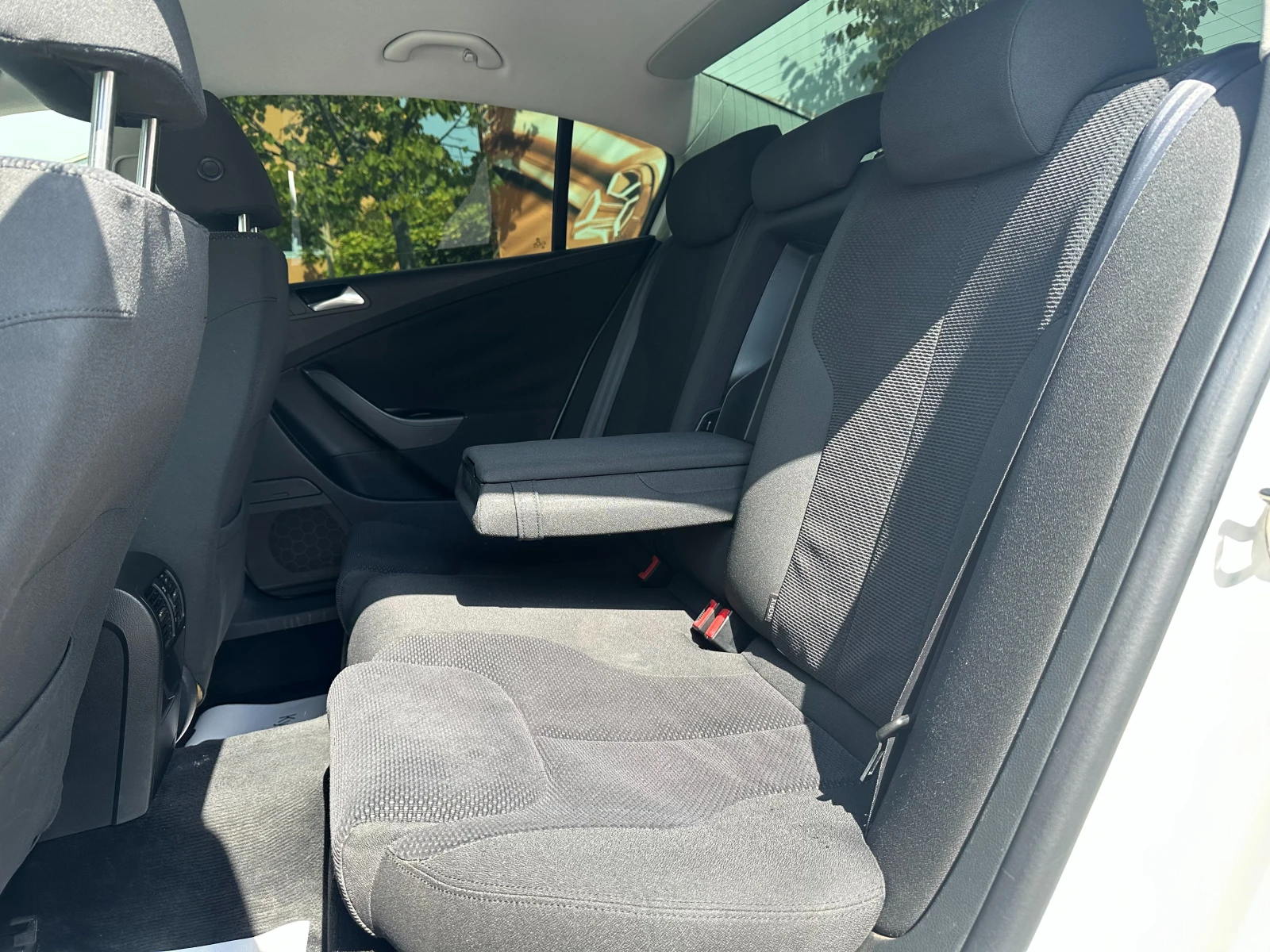 VW Passat 1.4i 150 к.с./Метан - изображение 9