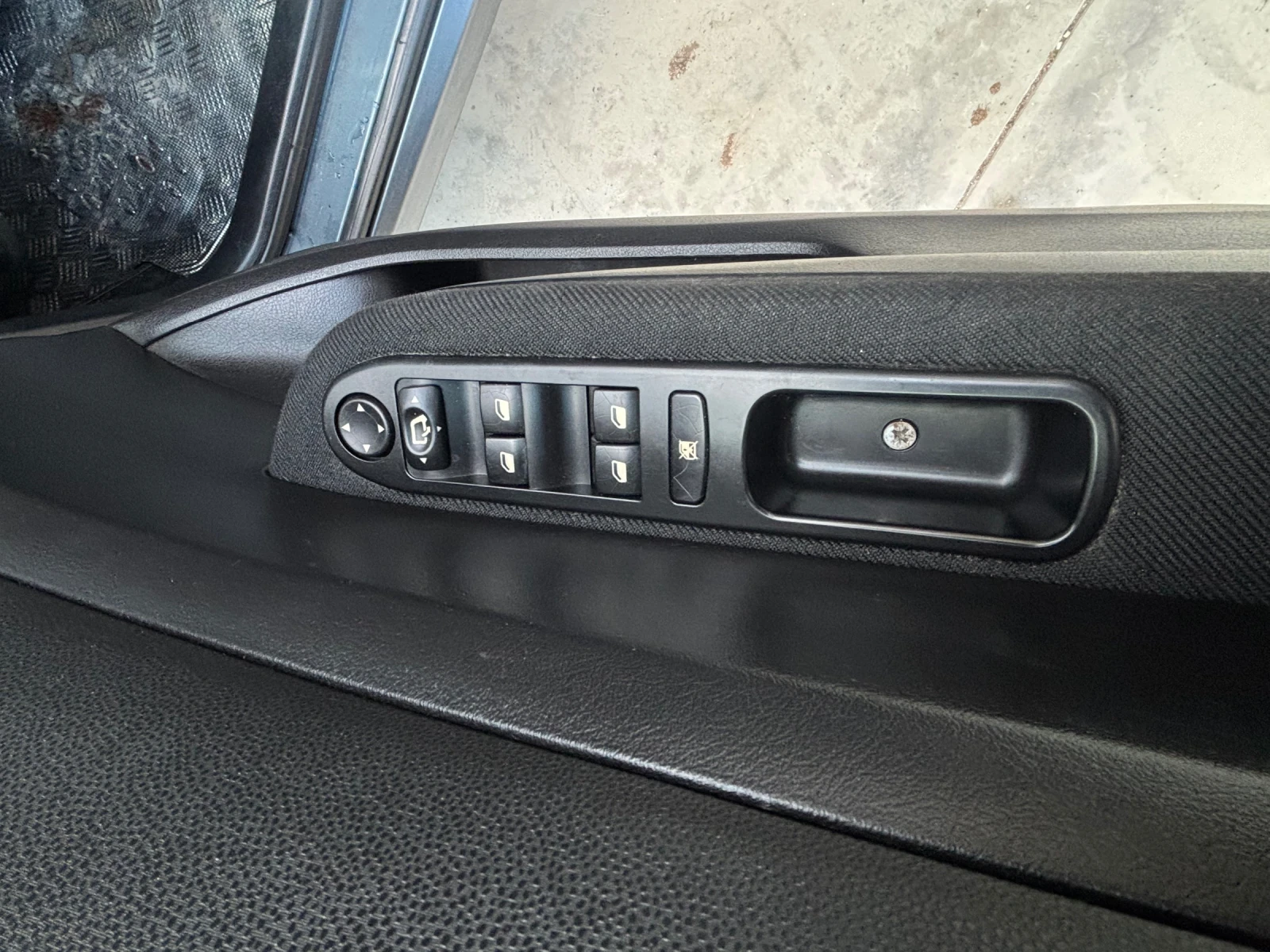 Peugeot 307 1.6HDI/Италия/Панорама, снимка 13 - Автомобили и джипове - 53731103