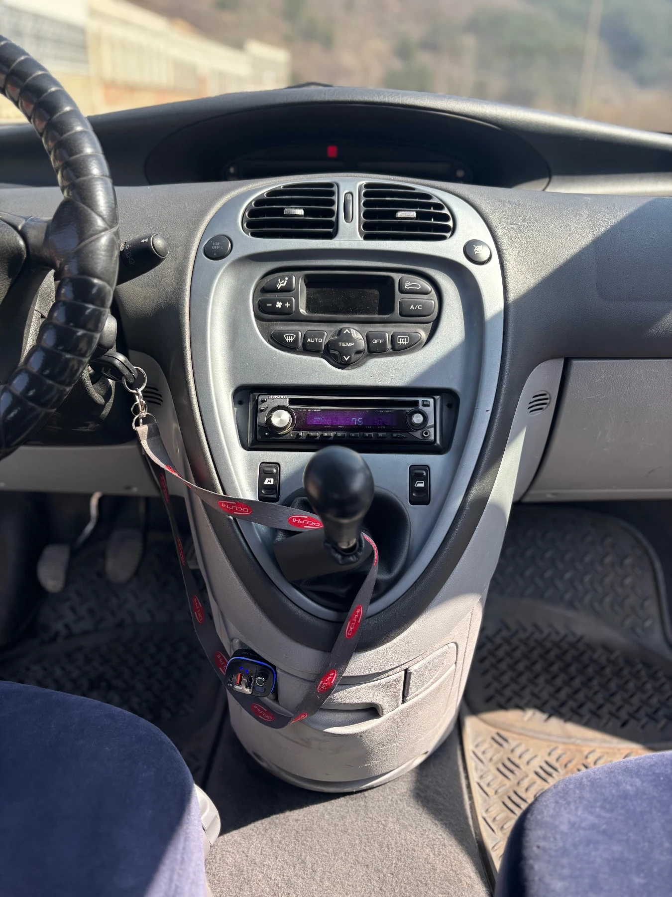 Citroen Xsara picasso, снимка 10 - Автомобили и джипове - 54084315