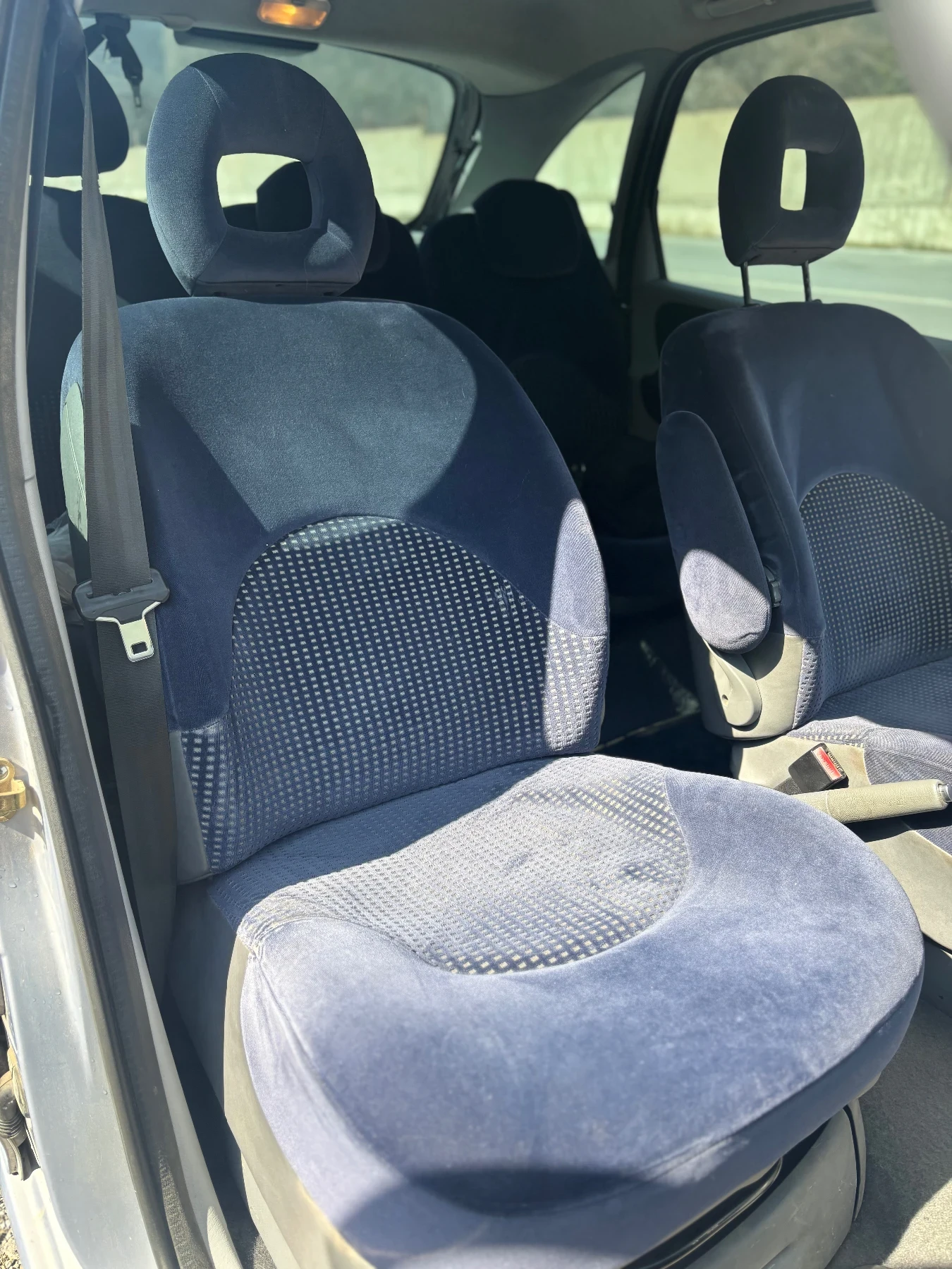 Citroen Xsara picasso, снимка 11 - Автомобили и джипове - 54084315