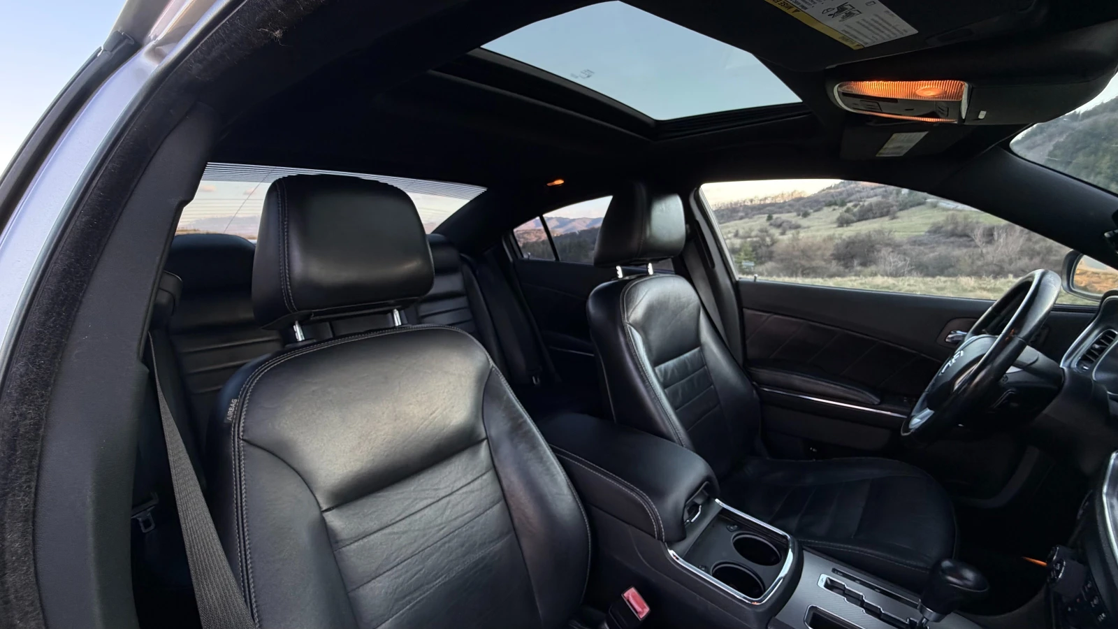 Dodge Charger R/T PLUS, снимка 13 - Автомобили и джипове - 54102717