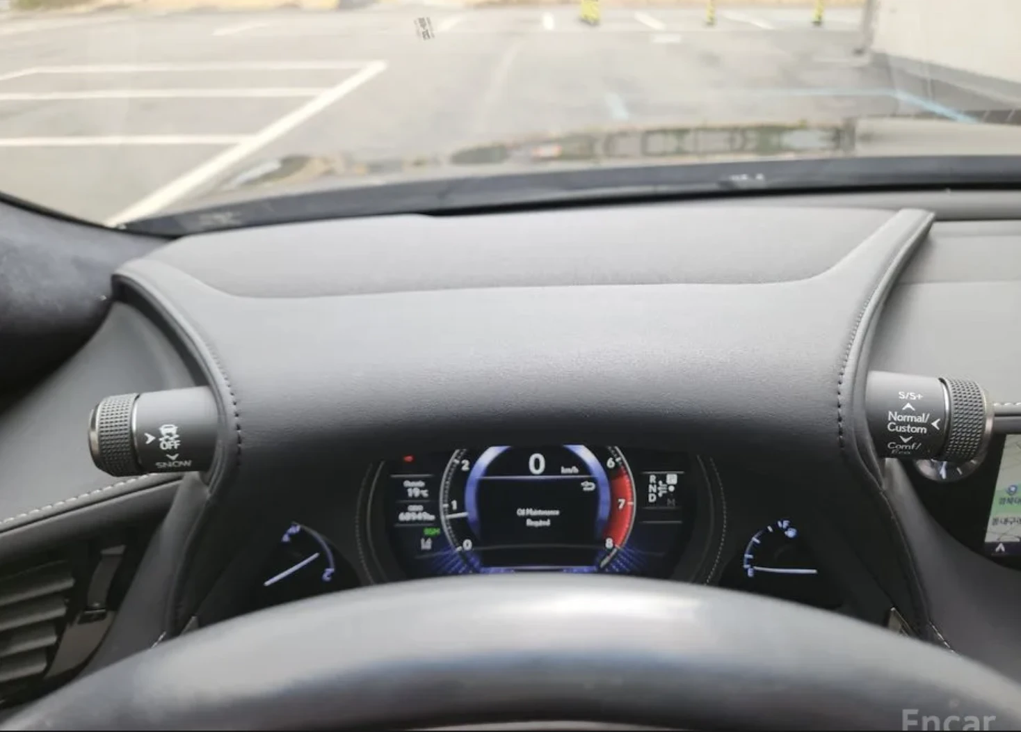 Lexus LS 500 ПОДГРЕВ* ОБДУХВАНЕ* МАСАЖ* КАМЕРА* КЕЙЛЕС* , снимка 11 - Автомобили и джипове - 54156272