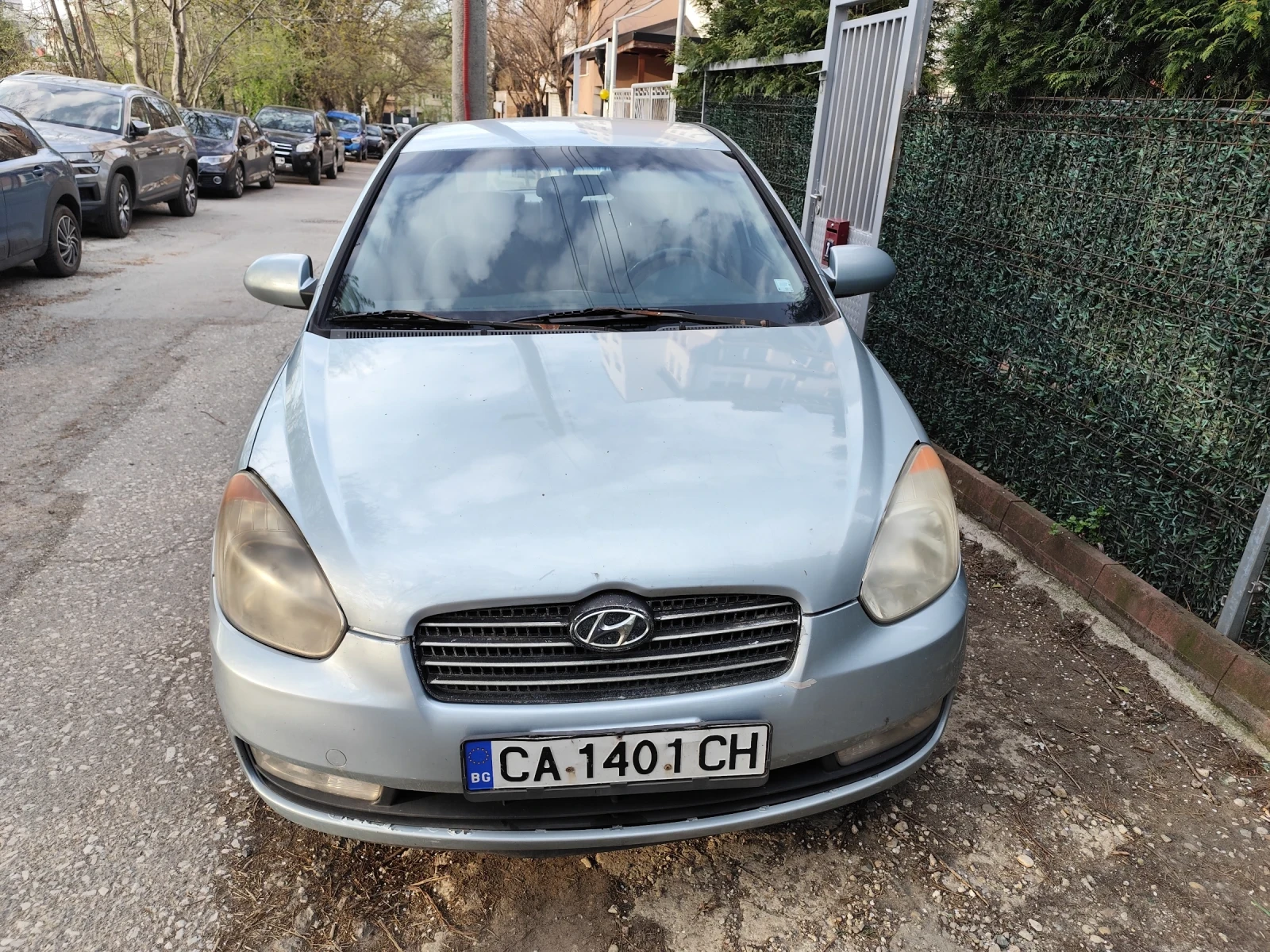 Hyundai Accent CRDI 16V 1.5 110hp, снимка 2 - Автомобили и джипове - 54209567