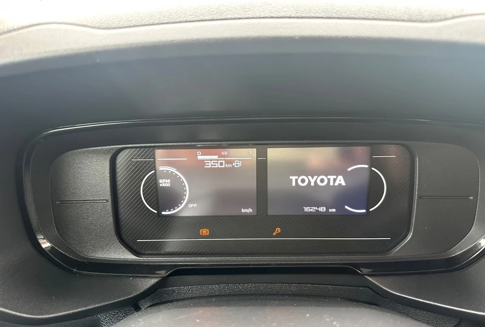 Toyota Proace City Verso L1-DUTY/102HP/LED/DIGI/DAB/243q, снимка 10 - Автомобили и джипове - 54379495