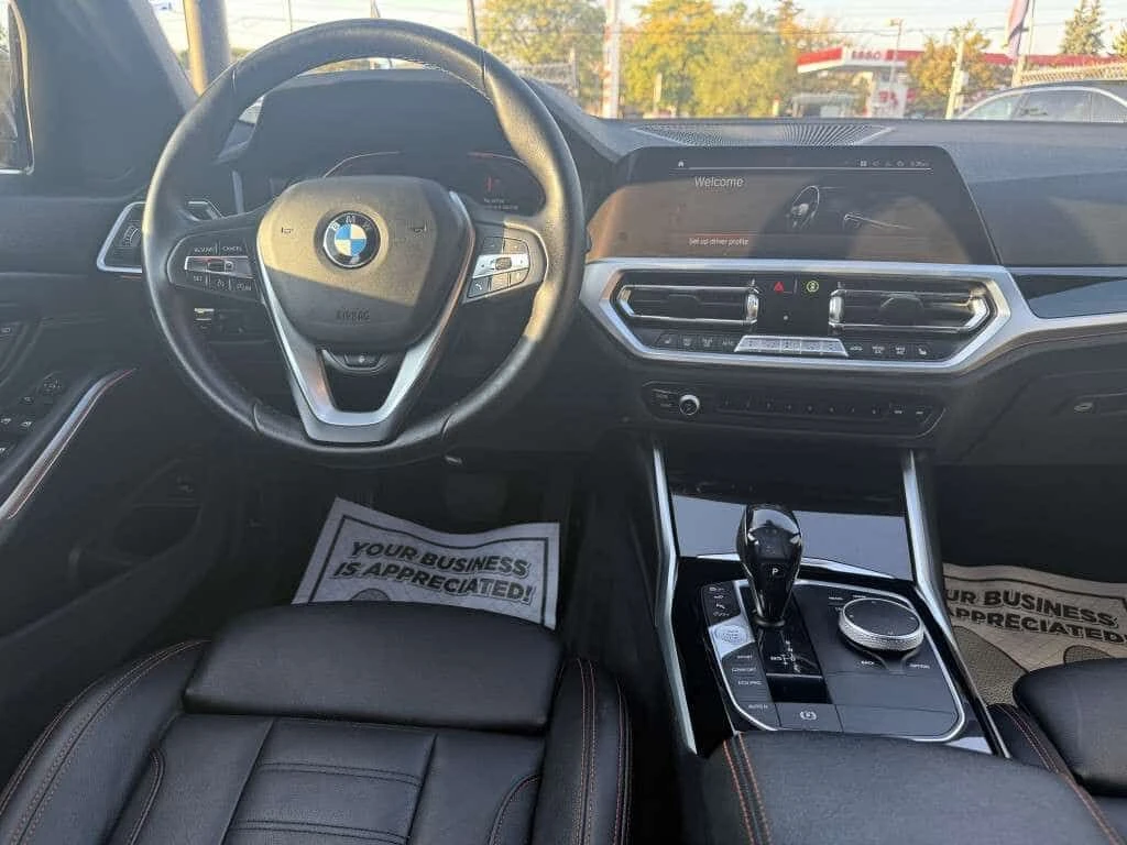 BMW 330 * xDrive * CARFAX * ЦЕНА ДО БГ, снимка 9 - Автомобили и джипове - 54454682