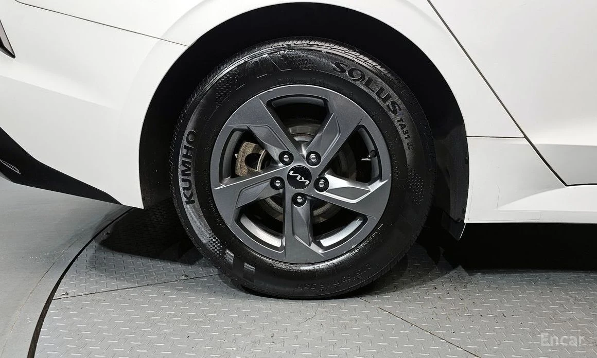 Kia K5, снимка 5 - Автомобили и джипове - 54768092