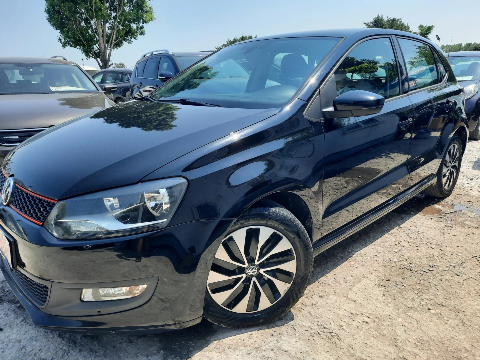 VW Polo 2015та 1.4TDI НОВА, снимка 3 - Автомобили и джипове - 55125958