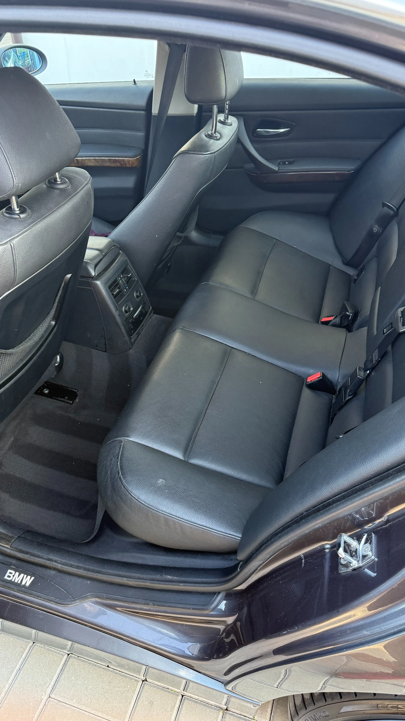 BMW 330, снимка 6 - Автомобили и джипове - 56260549