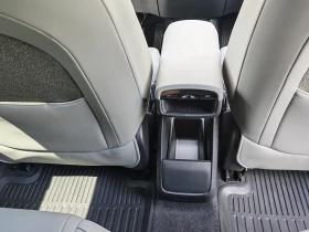 Volvo EX30 Extended Range Plus Moss Green, снимка 16