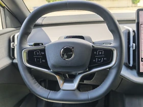 Volvo EX30 Extended Range Plus Moss Green, снимка 17