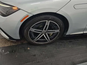 Mercedes-Benz EQE 4matic Sedan 350 * CARFAX * ����������� | Mobile.bg � ����� ������ 4