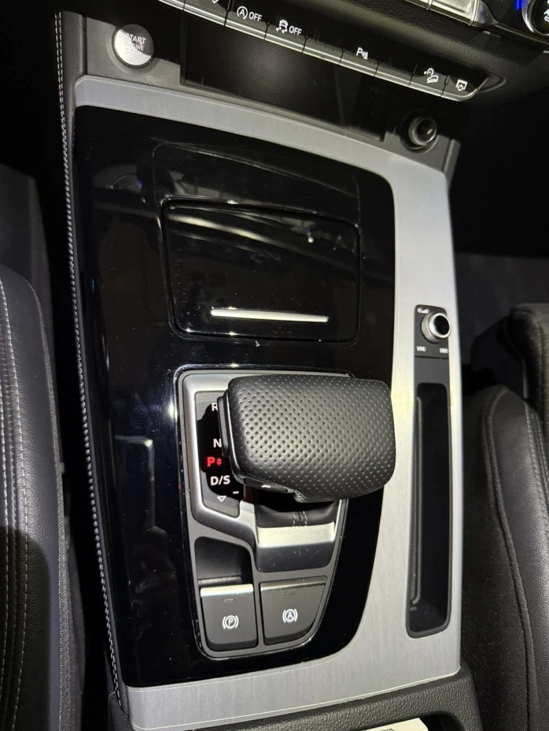 Audi Q5, снимка 11 - Автомобили и джипове - 51968007