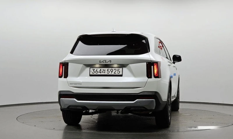 Kia Sorento Diesel 2.2 2WD Prestige, снимка 4 - Автомобили и джипове - 52109023