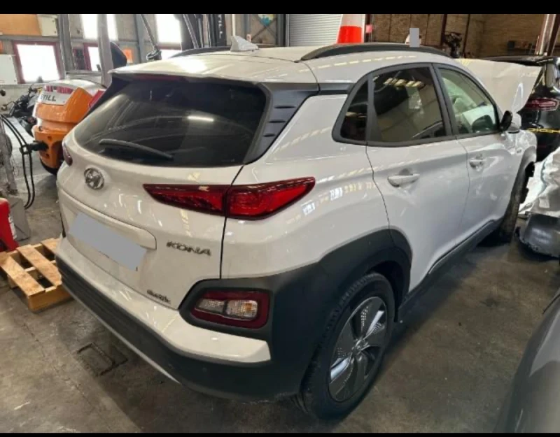 Hyundai Kona 64kwh на ЧАСТИ