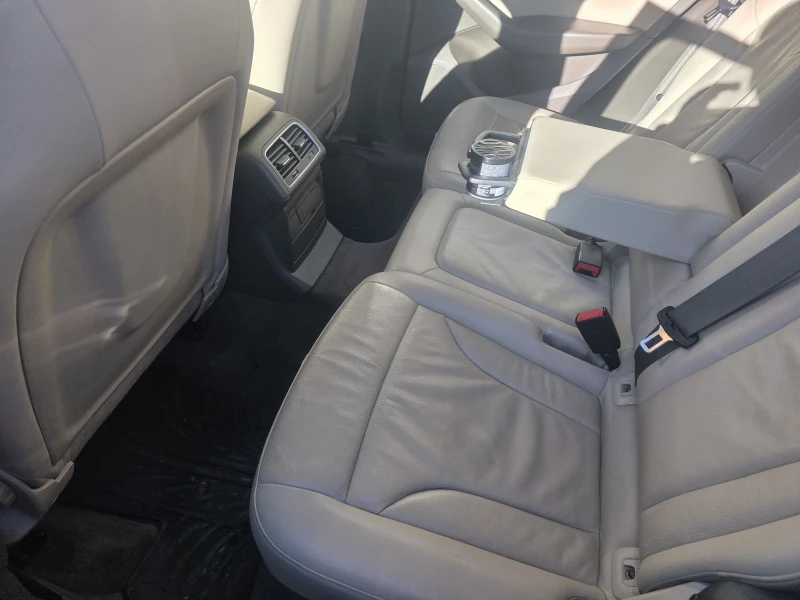 Audi Q5 2.0 TDI 190k.c. S-Line 2016, снимка 8 - Автомобили и джипове - 52789822