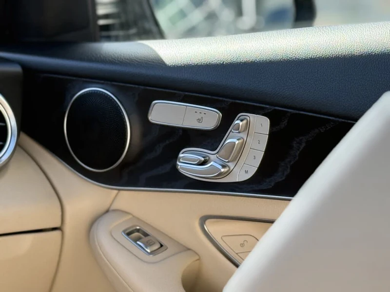 Mercedes-Benz GLC 300 АвтоКредит* (ЦЕНА ДО БГ), снимка 3 - Автомобили и джипове - 53470572