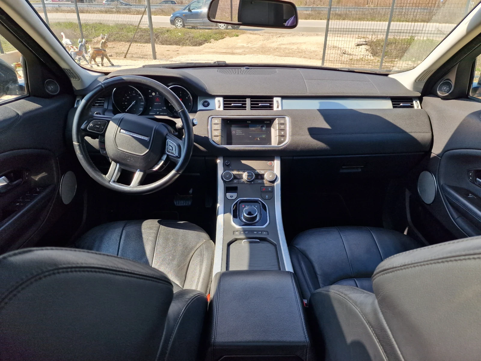 Land Rover Range Rover Evoque 2.0 D Luxory 4x4 - изображение 7