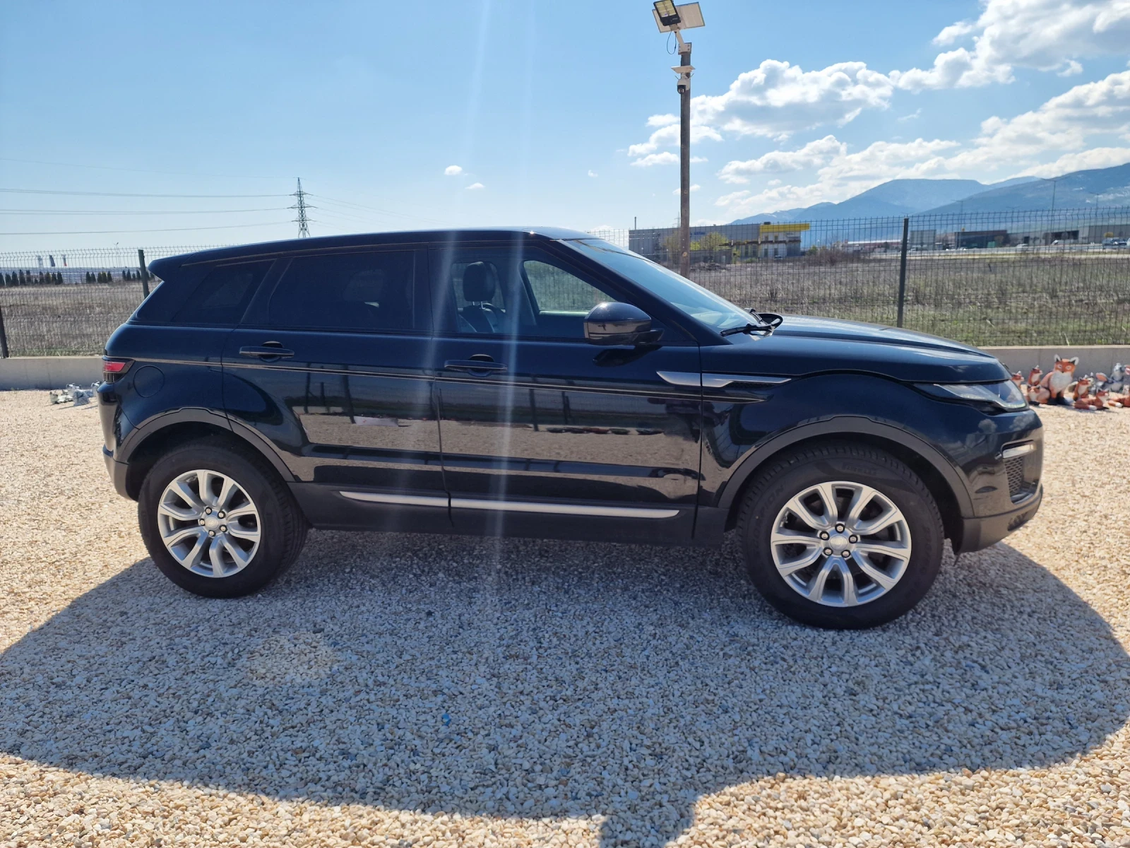 Land Rover Range Rover Evoque 2.0 D Luxory 4x4 - изображение 3