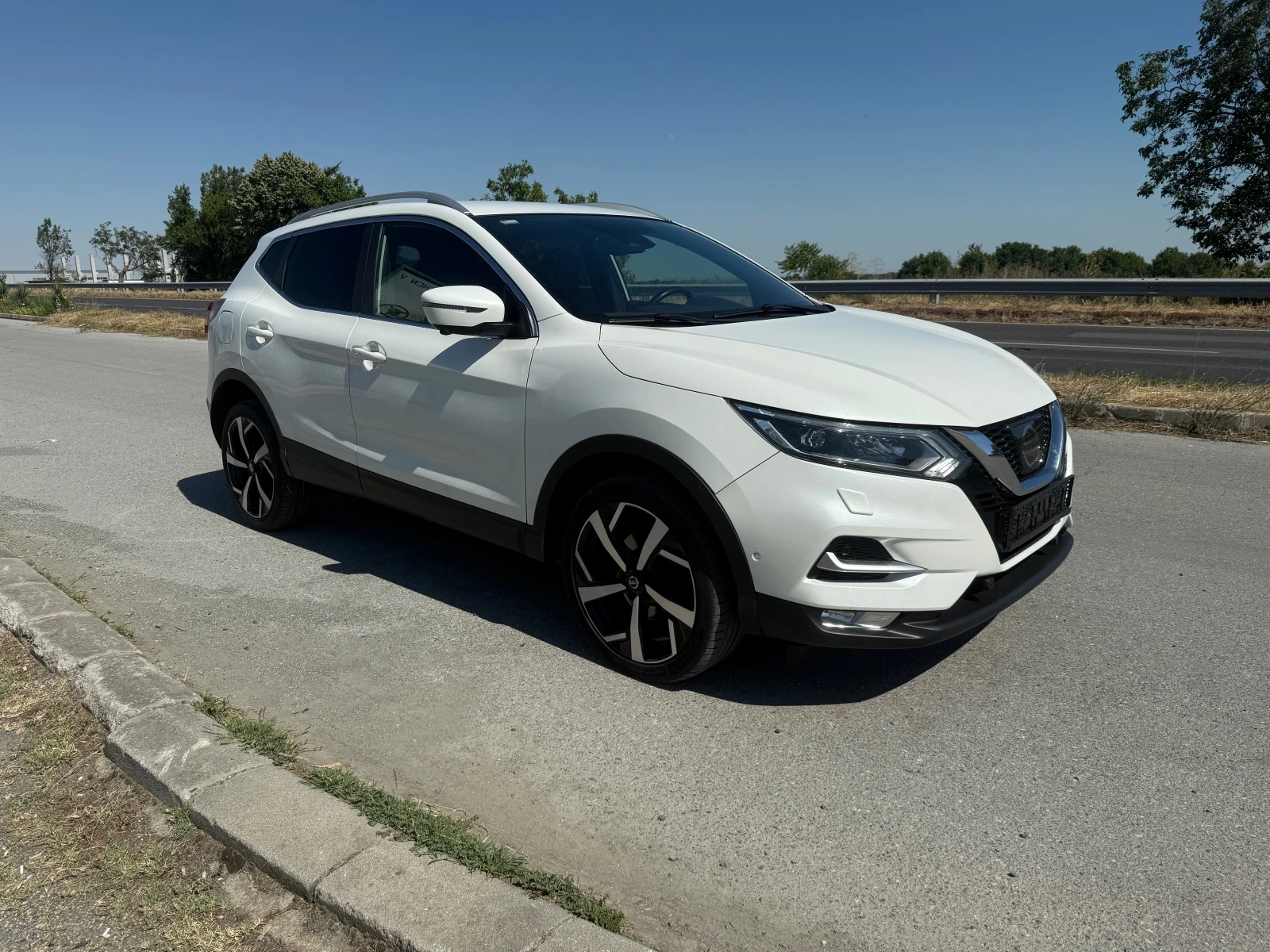 Nissan Qashqai 1.6 FACELIFT FULL ШВЕЙЦАРИЯ - изображение 4