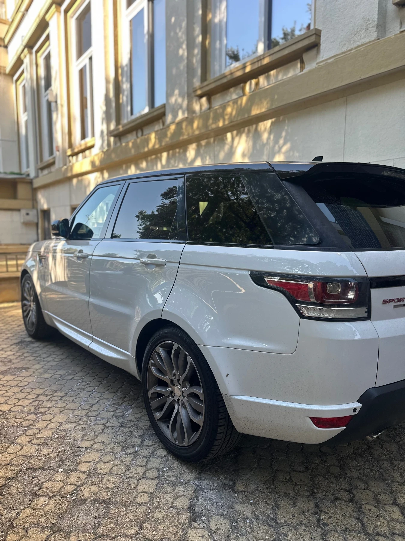 Land Rover Range Rover Sport  - изображение 4