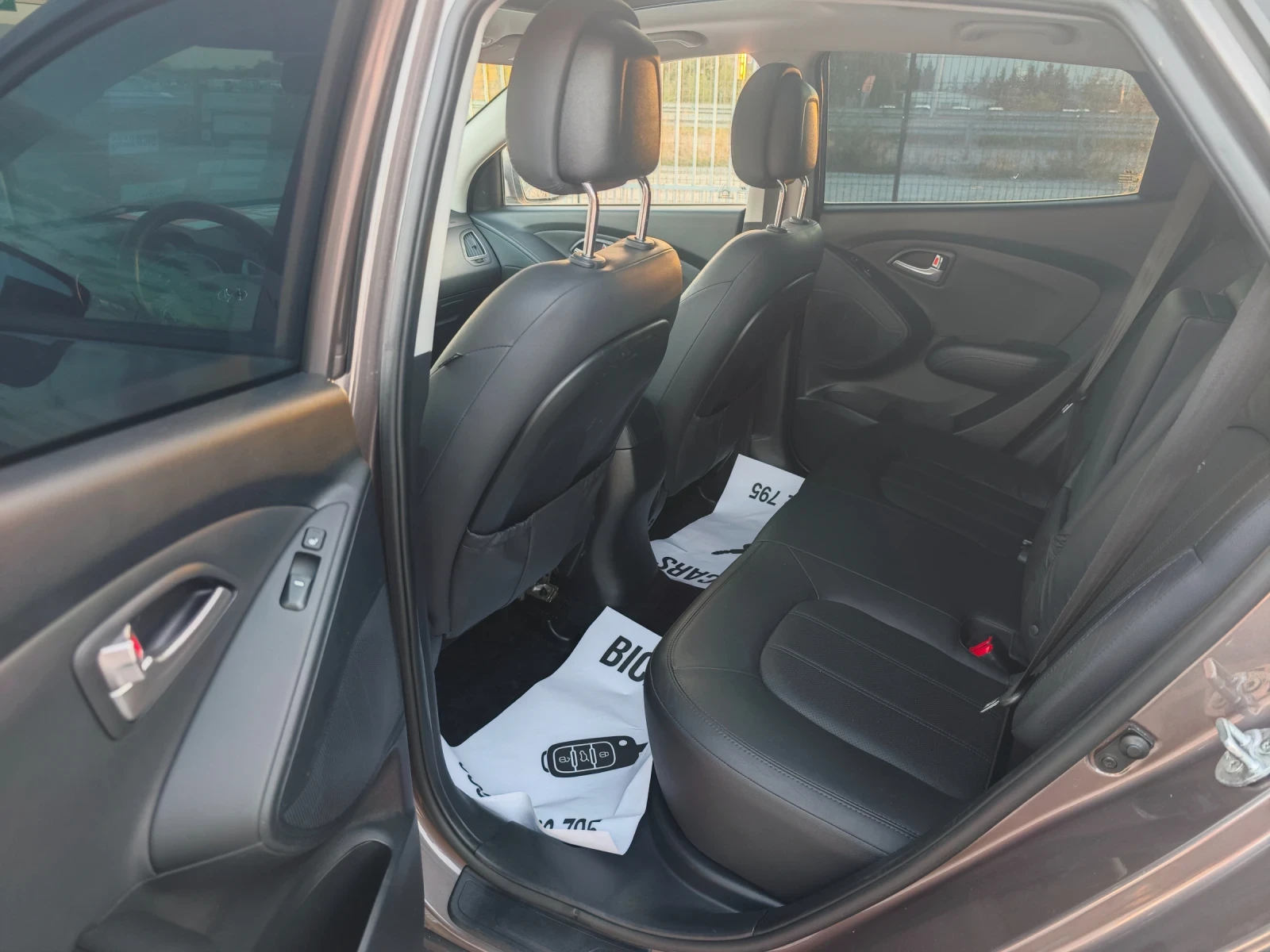 Hyundai IX35 2.0i  | Mobile.bg   12