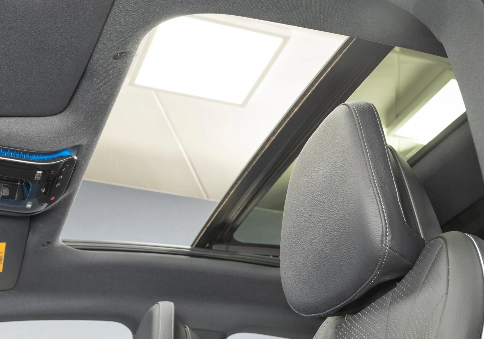 Mercedes-Benz EQE 500* 4M* HYPERSCREEN* 360CAM* BURM-3D* HEAD-UP* PA | Mobile.bg � ����������� 9