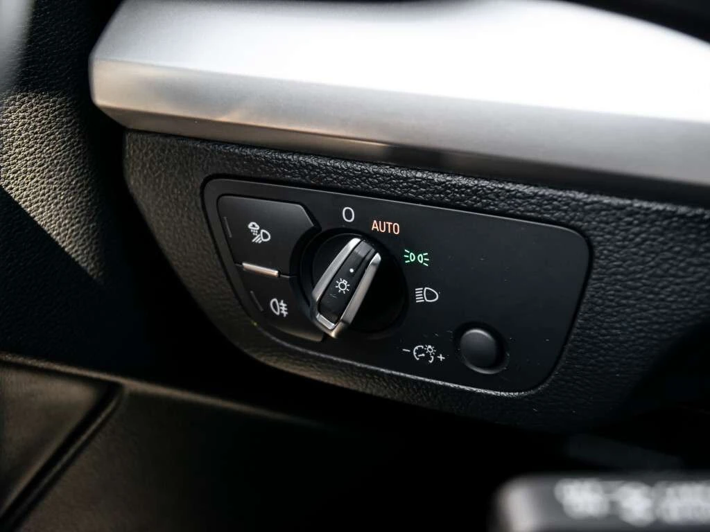 Audi Q5 40 TFSI quattro| ONE OWNER| FULLY SERVICE | Mobile.bg � ����������� 15