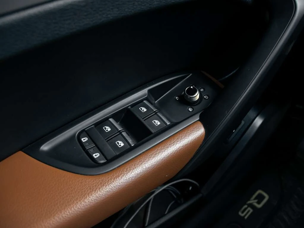 Audi Q5 40 TFSI quattro| ONE OWNER| FULLY SERVICE | Mobile.bg � ����������� 11