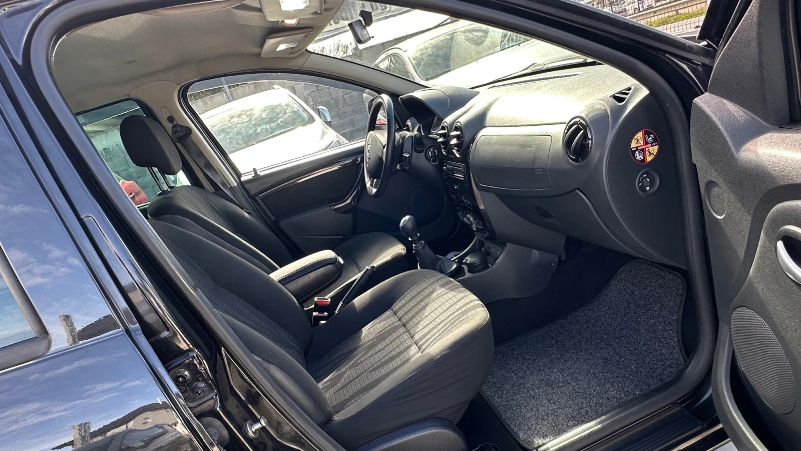 Dacia Duster 1.5dci 6-��������! ��������� ���������! | Mobile.bg � ����������� 11