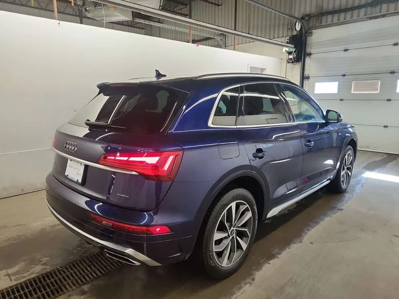 Audi Q5 * PROGRESSIV * ПАНО * ШИБИДАХ * 2 КЛЮЧА - изображение 3