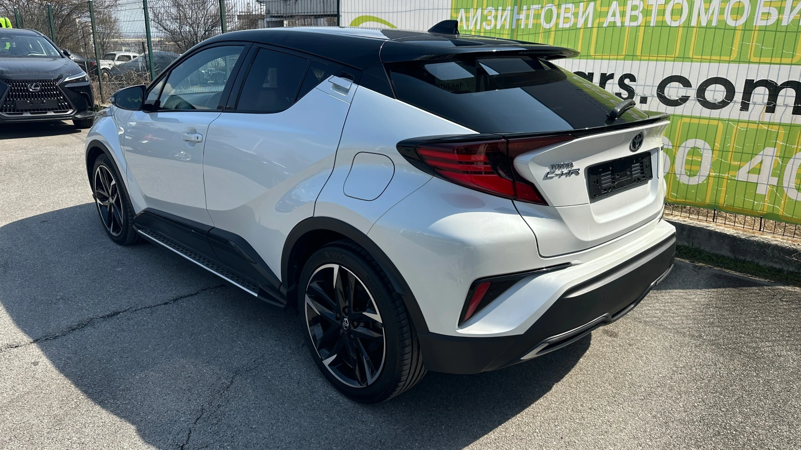 Toyota C-HR GR Sport 2.0 Hybrid, Face Lift, Гаранция, снимка 5 - Автомобили и джипове - 53888432
