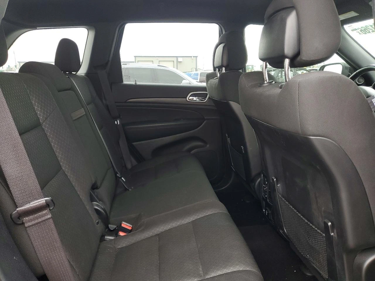 Jeep Grand cherokee LAREDO 4x4, снимка 11 - Автомобили и джипове - 54360216