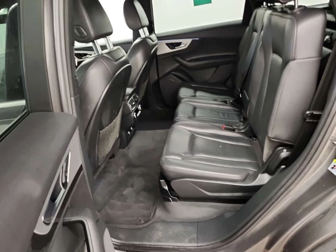 Audi Q7 55TFSI S-Line * PROGRESSIV * CARFAX * Matrix * , снимка 9 - Автомобили и джипове - 54855128