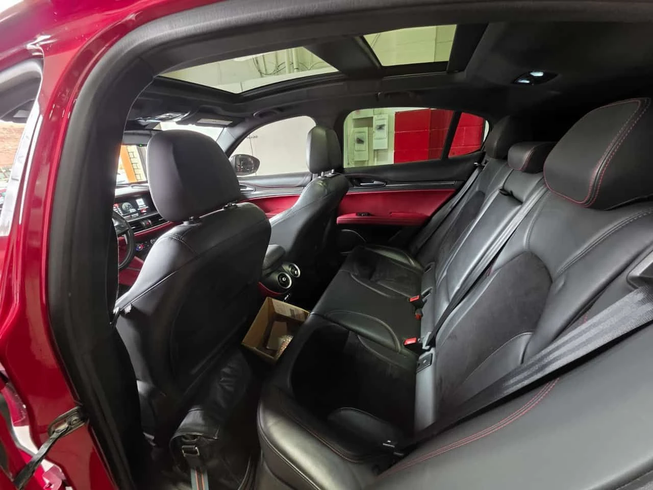 Alfa Romeo Stelvio * Quadrifoglio * CARFAX * ��� ������������ ������ | Mobile.bg � ����������� 16