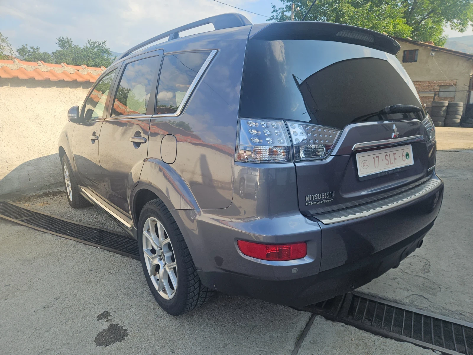 Mitsubishi Outlander 2.2 disel 156 �.� 4�4. | Mobile.bg � ����������� 2