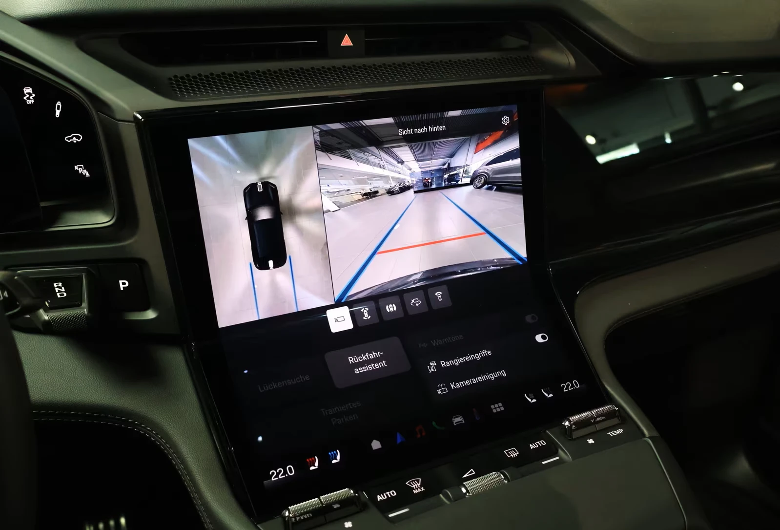 Porsche Cayenne NEW* ELECTRIC* PANO* HuD* BOSE* DISTR* MEMORY* 360, снимка 13 - Автомобили и джипове - 55570009