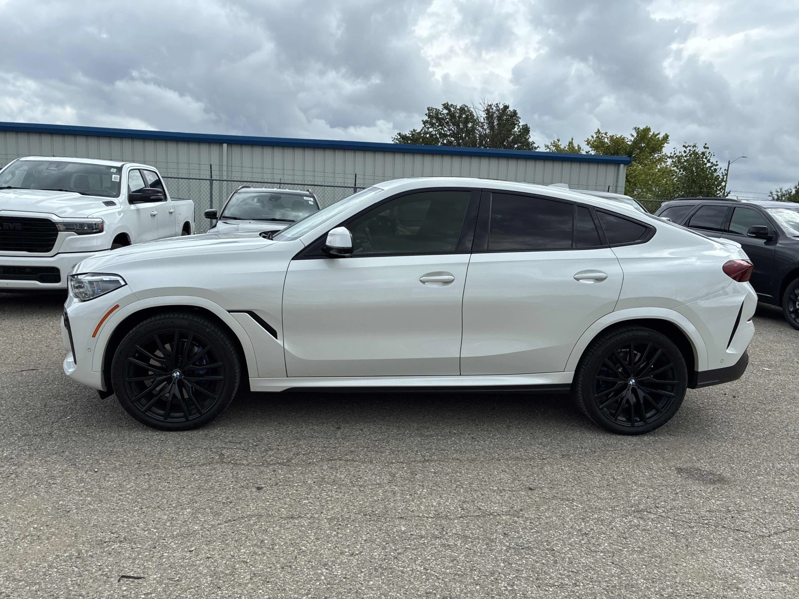 BMW X6, снимка 2 - Автомобили и джипове - 55717562