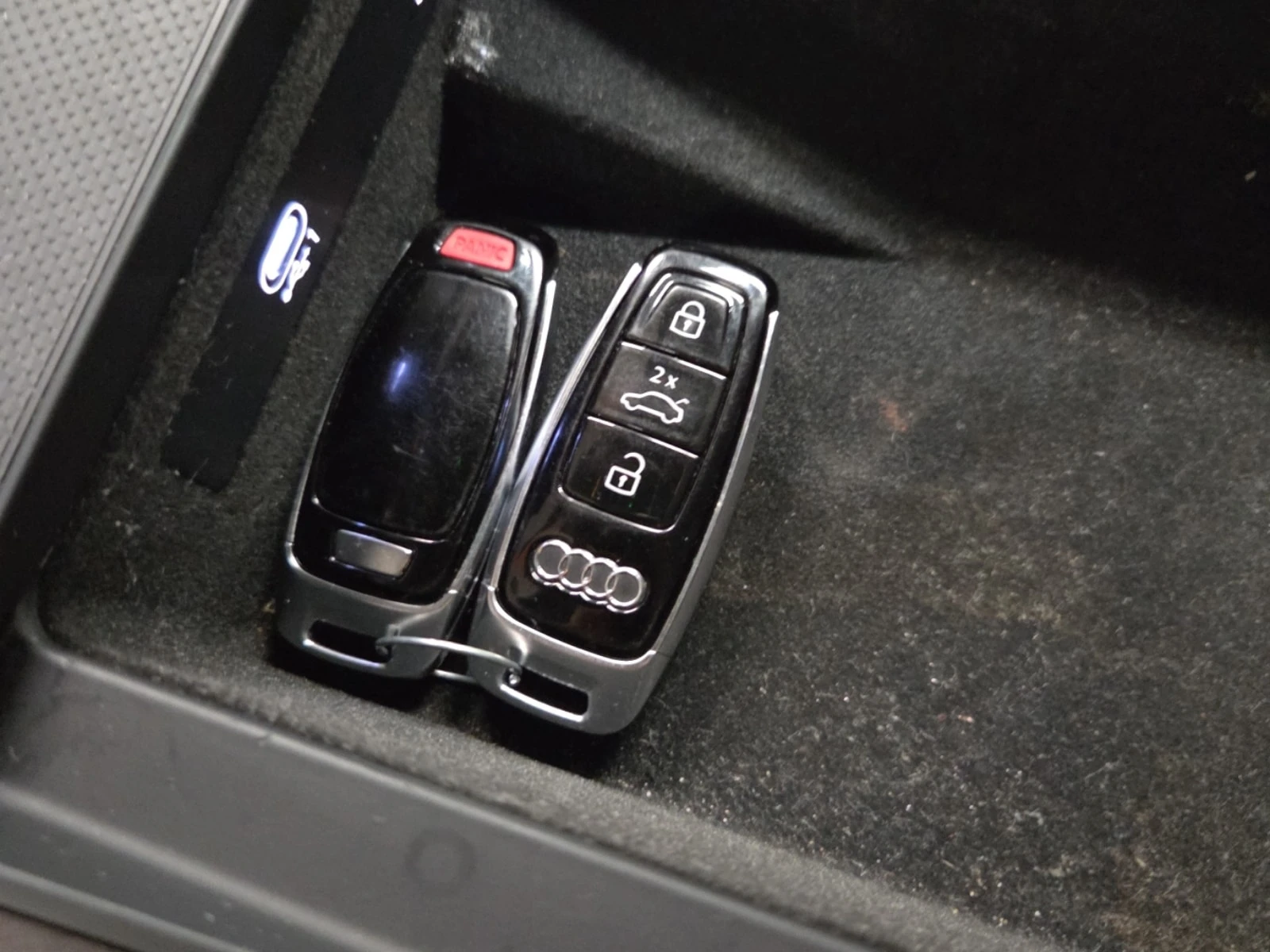 Audi Q7 * PROGRESSIV * CARFAX * Един собственик * От VW * , снимка 11 - Автомобили и джипове - 56125416