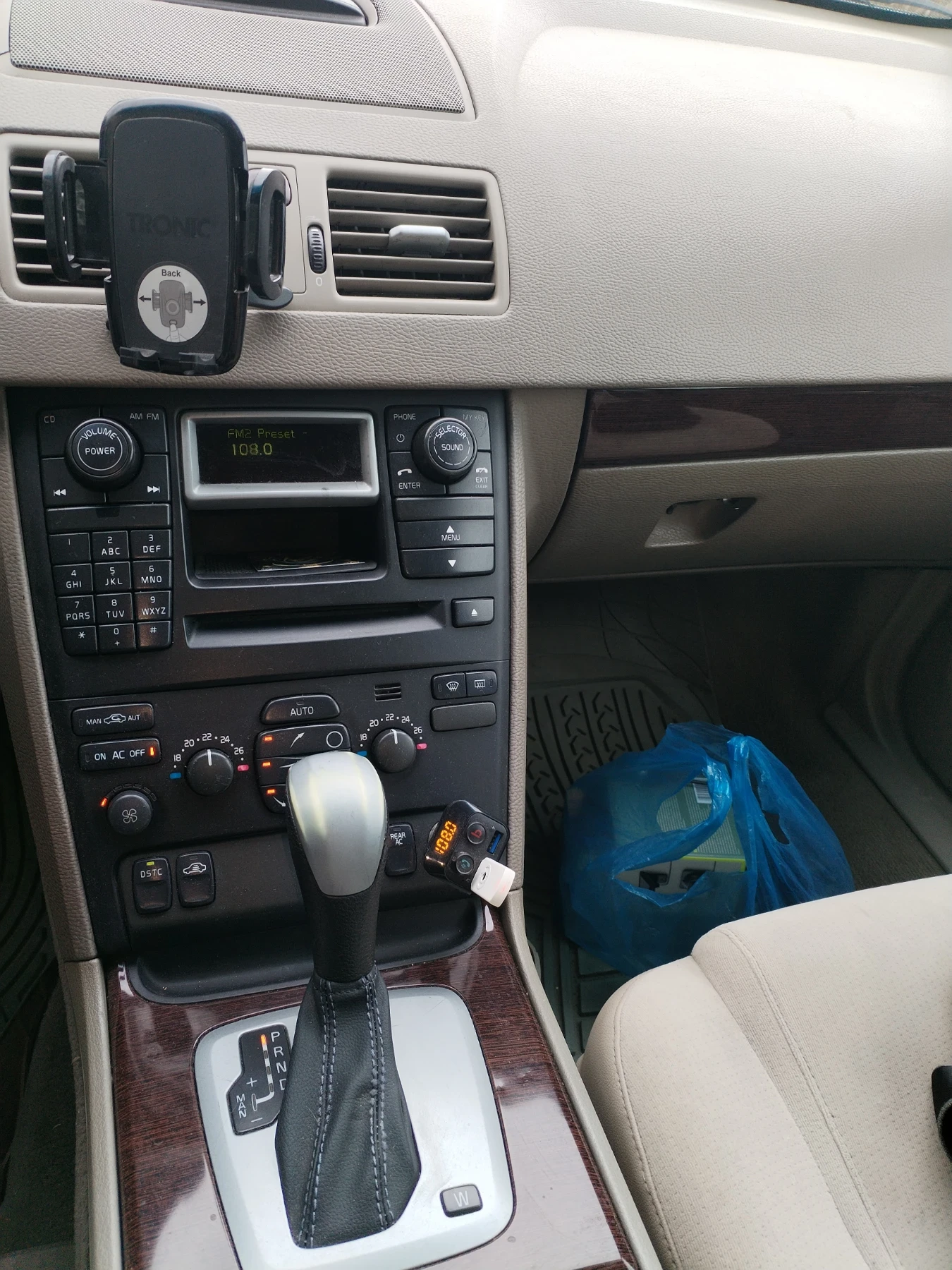 Volvo Xc90, снимка 6 - Автомобили и джипове - 56199617