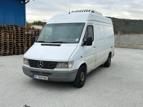  Mercedes-Benz Sprint...