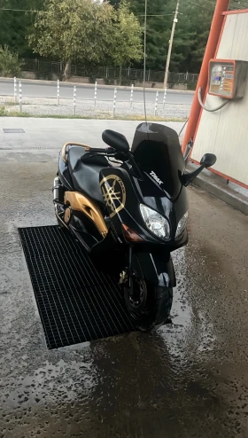  Yamaha T-max