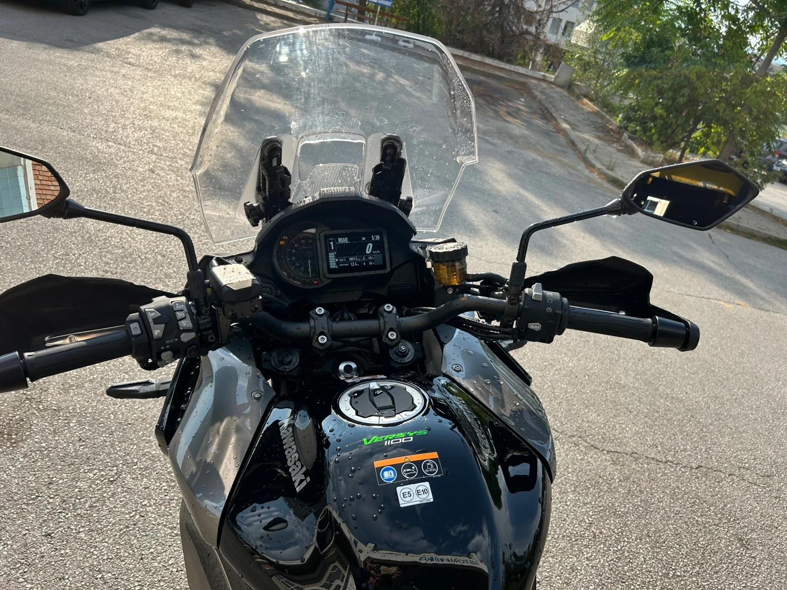 Kawasaki Versys 1100 SE - изображение 3
