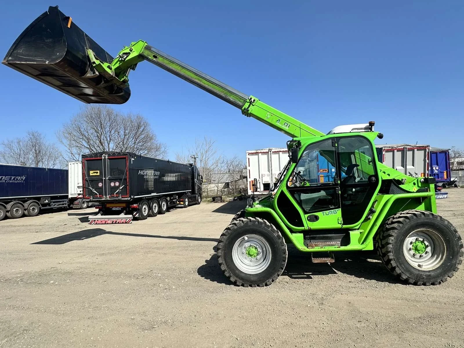 Телескопичен товарач Merlo P34.7 Plus, снимка 7 - Селскостопанска техника - 53837128