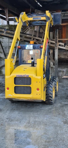 Мини челни товарачи Komatsu SK714, снимка 2